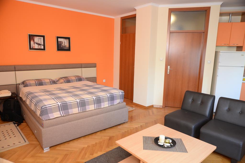 Exclusive Central Apartments 스코페 외부 사진