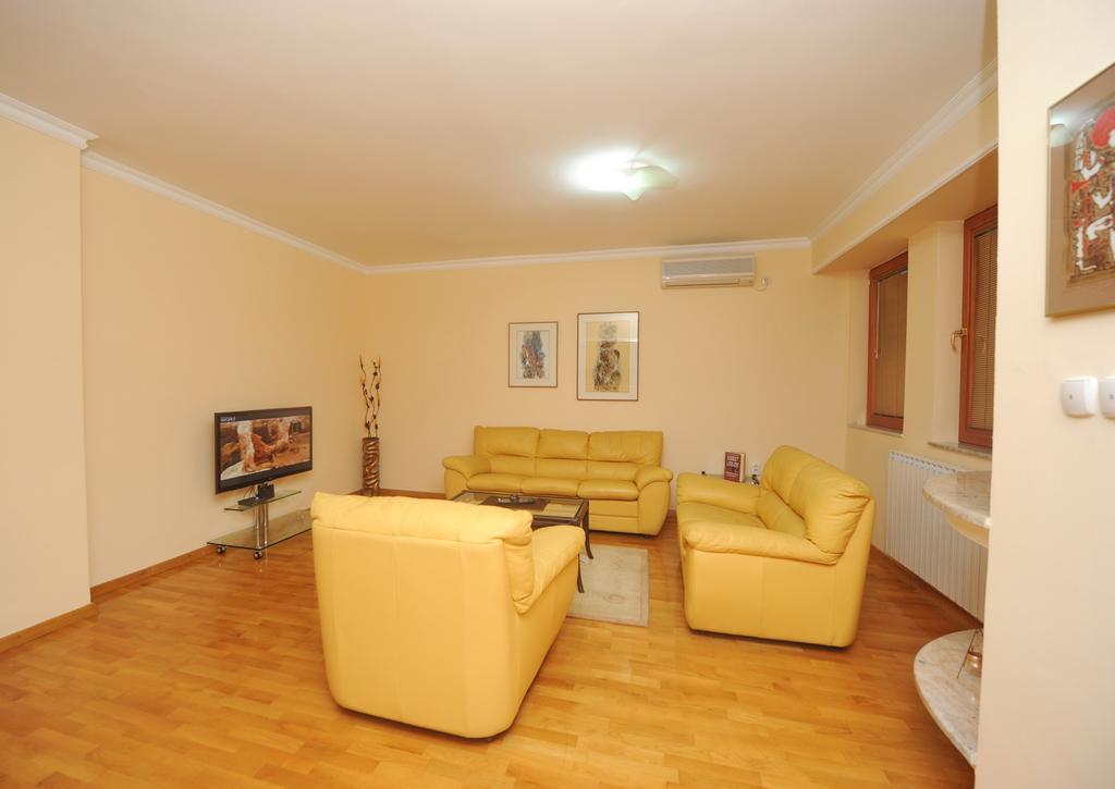 Exclusive Central Apartments 스코페 외부 사진