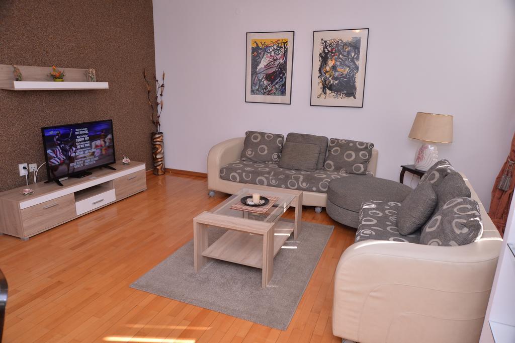 Exclusive Central Apartments 스코페 외부 사진