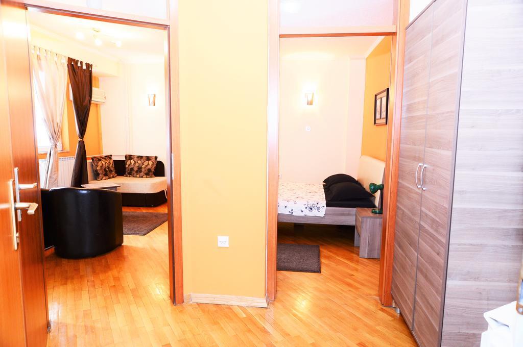 Exclusive Central Apartments 스코페 외부 사진