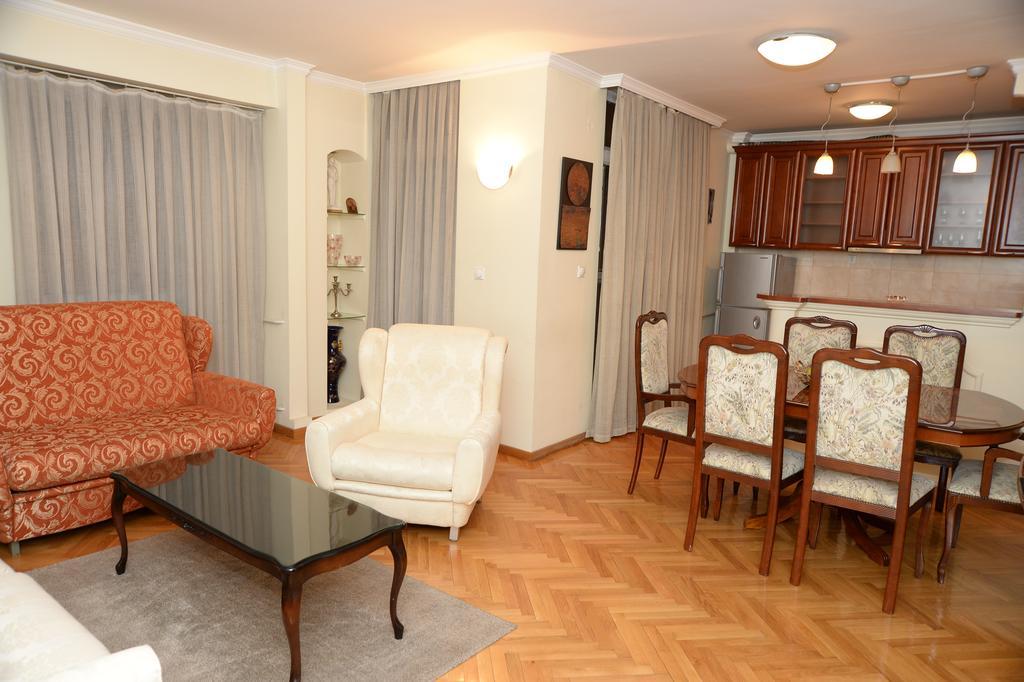 Exclusive Central Apartments 스코페 외부 사진