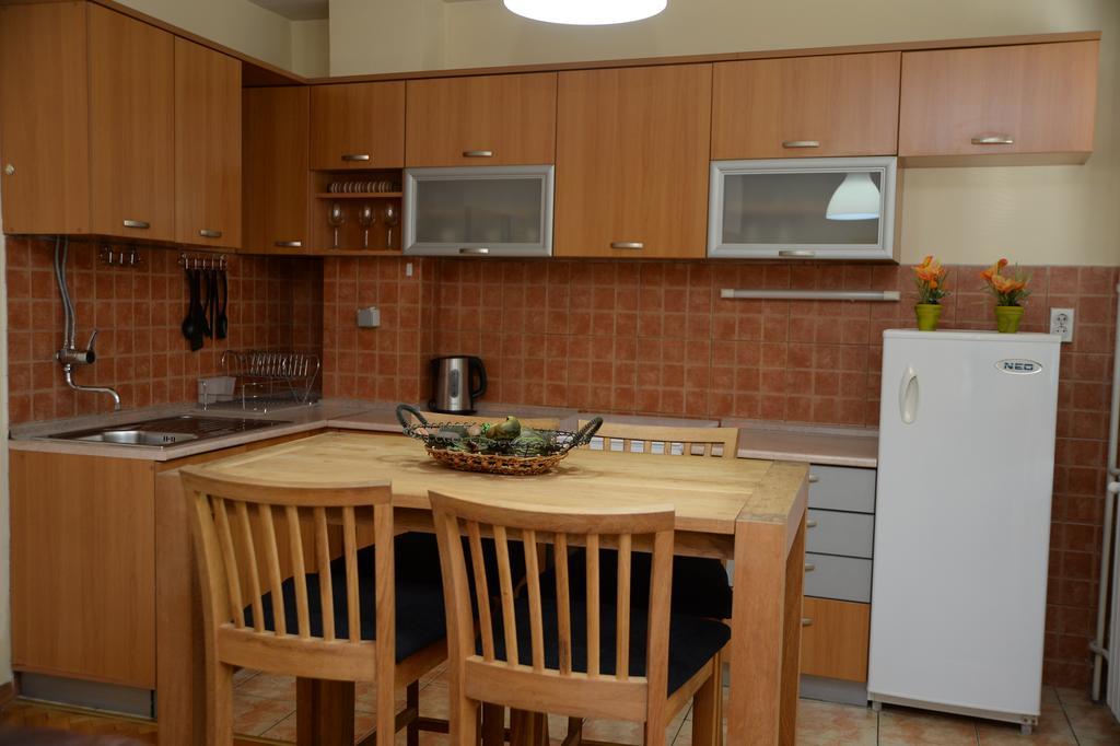 Exclusive Central Apartments 스코페 외부 사진