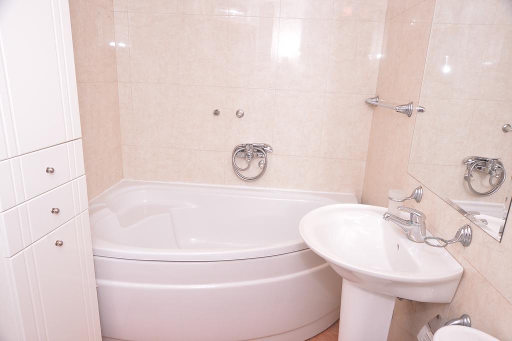 Exclusive Central Apartments 스코페 외부 사진